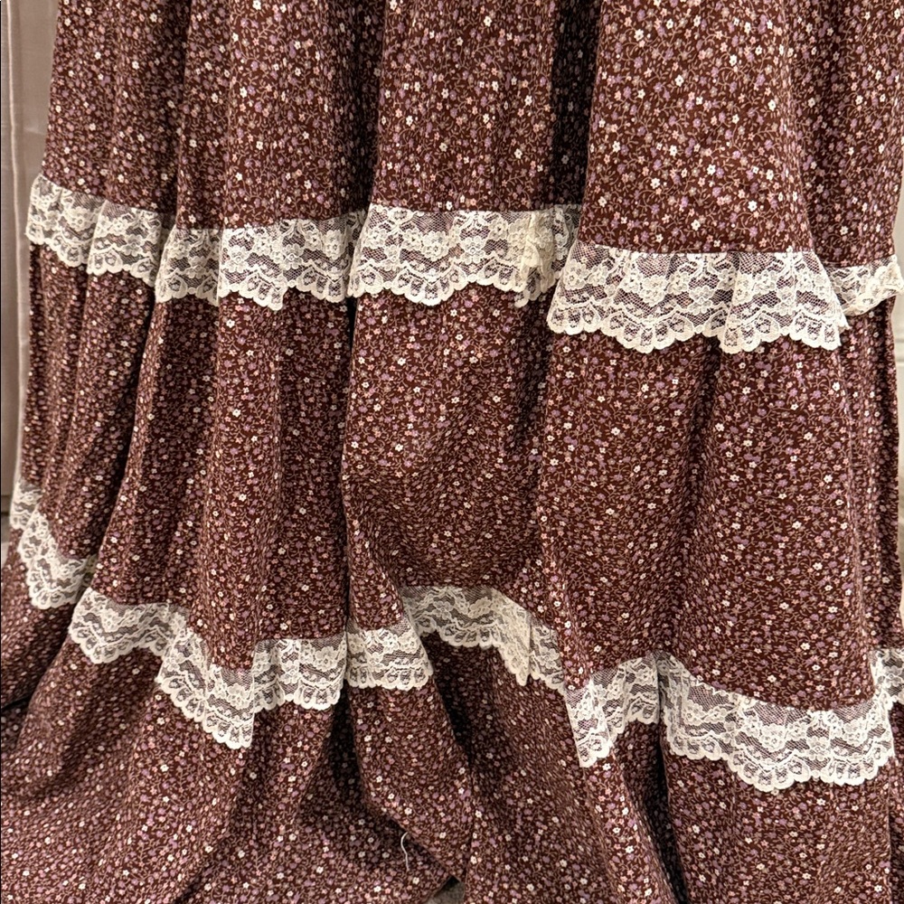 Gunne Sax Floral Dress in Brown and White - Picture 9 of 12